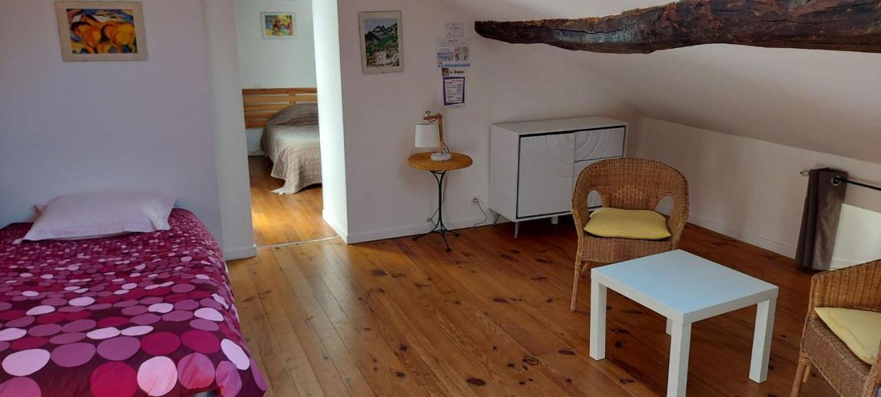 La Bruyere - Chez Martine Bed & Breakfast Appy Bagian luar foto