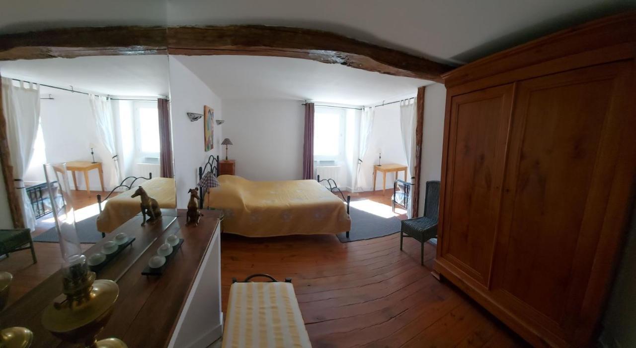 La Bruyere - Chez Martine Bed & Breakfast Appy Bagian luar foto